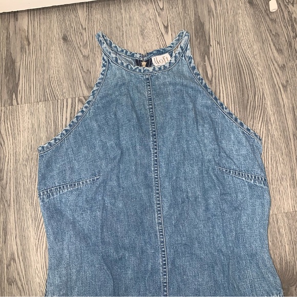 SOLD NWOT LOFT light wash denim dress size 6 - Picture 9 of 14